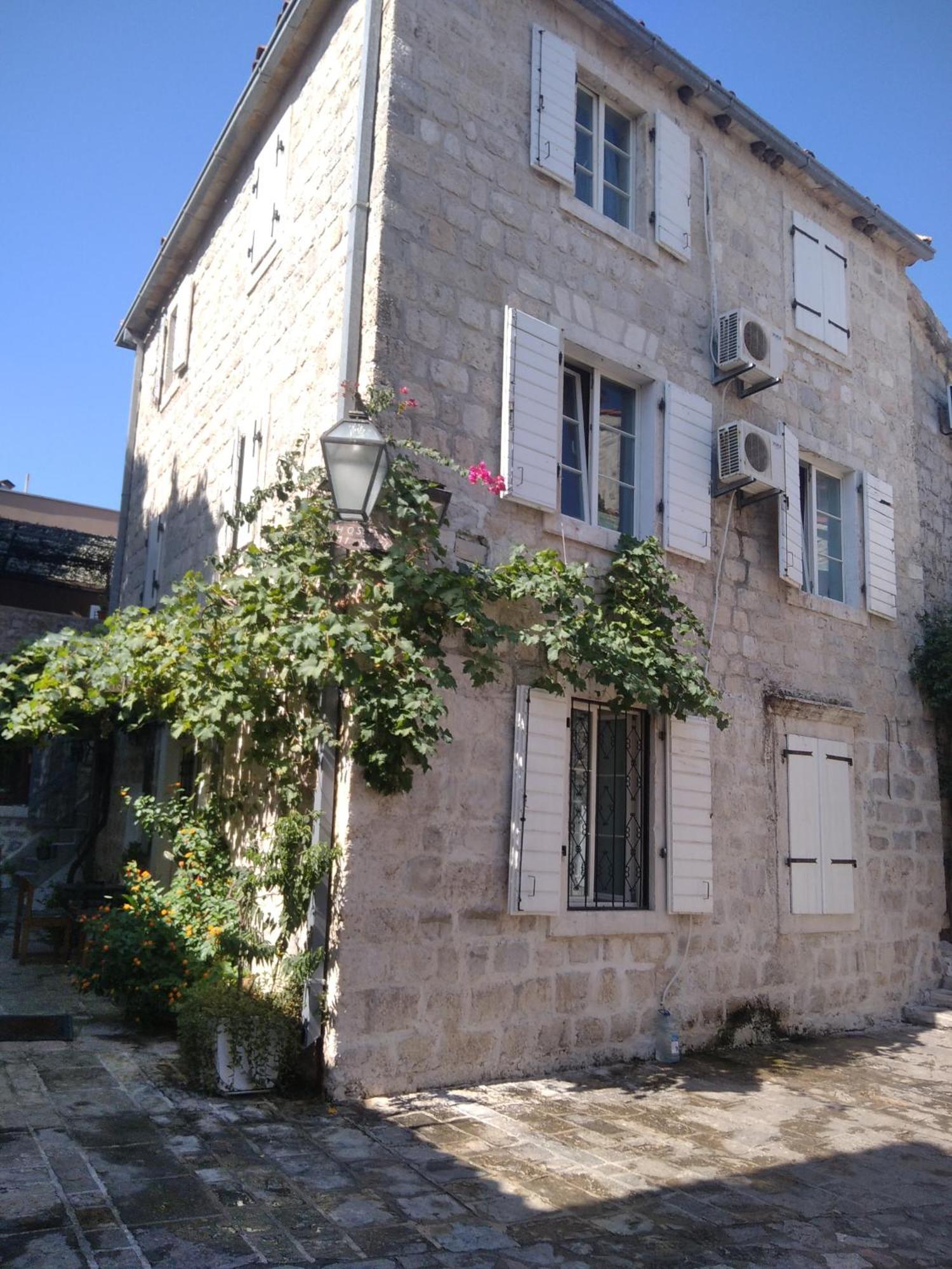 Michel Guest House Будва Экстерьер фото